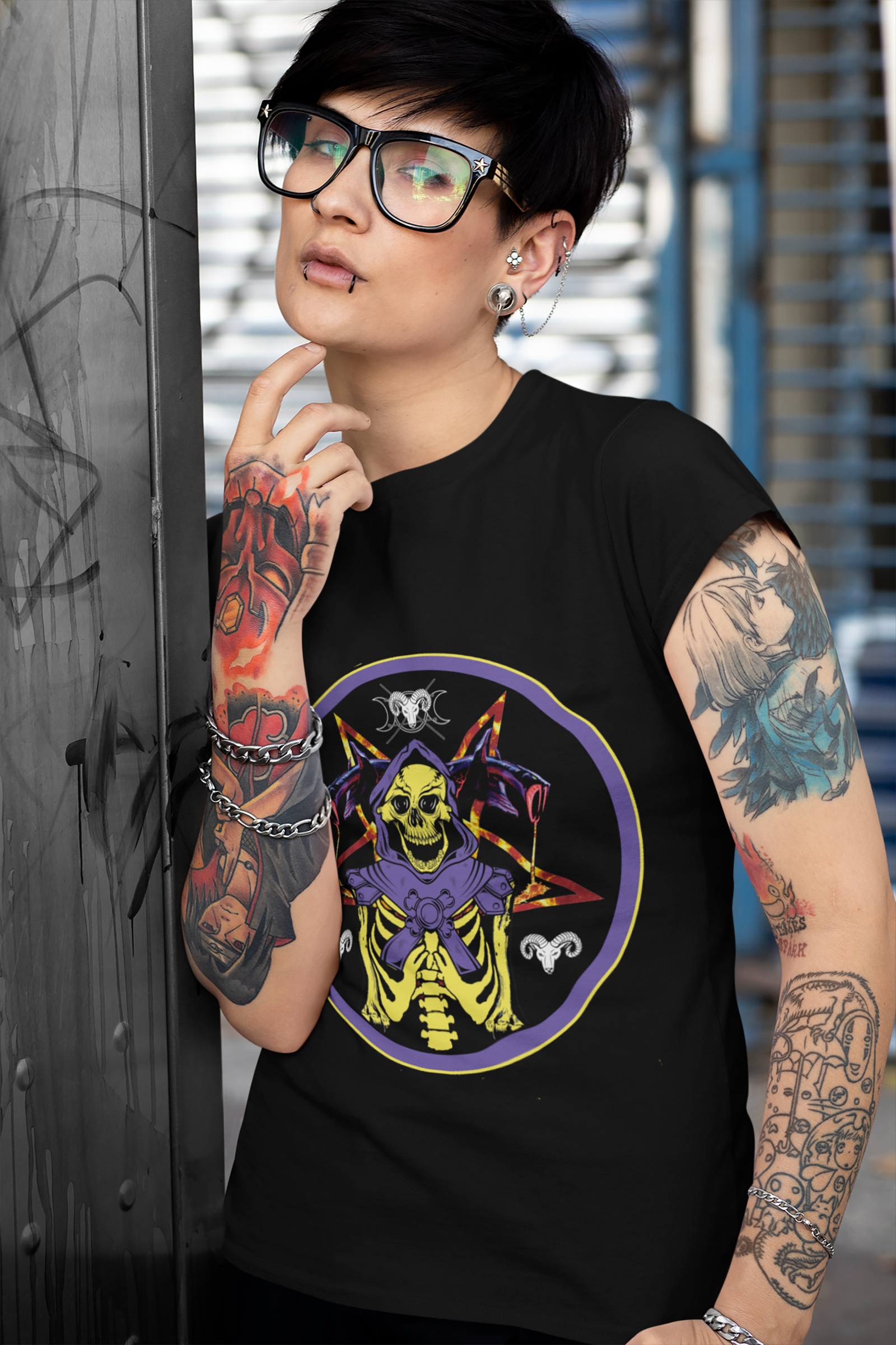 t-shirt-mockup-featuring-an-androgynous-person-with-tattooed-arms-32931